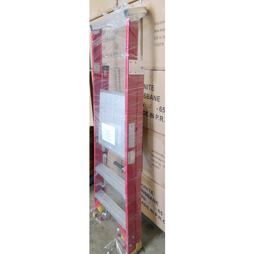 3 Step Fibreglass Platform Ladder + Wheels 0.9M-1.8M Industrial Rated 150kg