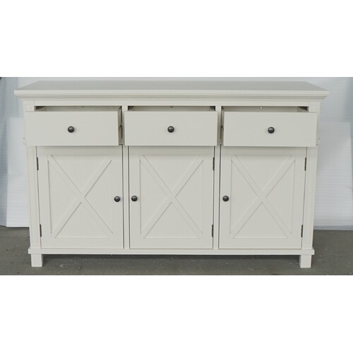 Hamptons Style Oak Sideboard - Buffet Off Winter White With 3 Drawers & 3 Doors